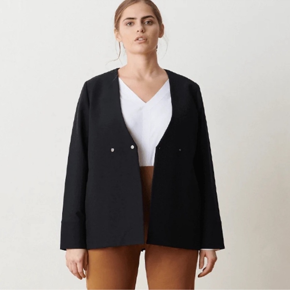 ADAY Double Take Wrinkle Resistant V-Neck Double Breasted Blazer in Black Sz S